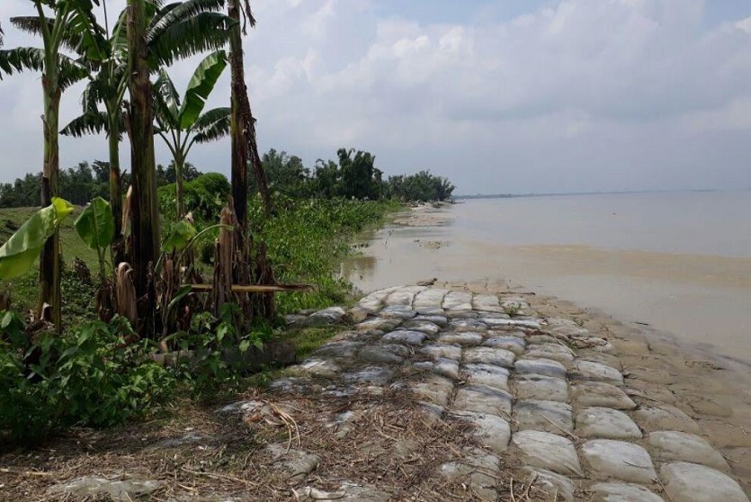 The geotextile, TechRevetment™ formed concrete mattresses, part of the geosynthetics solutions for erosion control. Pictured on a beach erosion area retaining the sandy slope